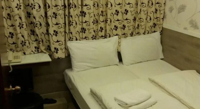 Двухместный номер Deluxe RaiLei Hotel