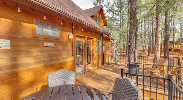 Коттедж Golf, Hike, Explore! Family-friendly Pinetop Haven