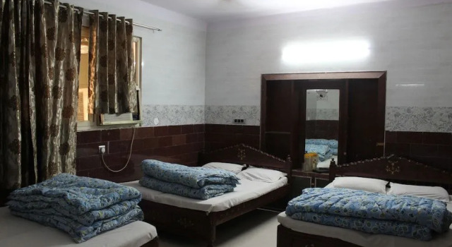 Central Guest House, Забронировать Гостевой дом Отели Нью-Дели с завтраком, Завтраки