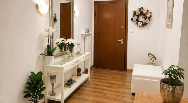 Urban Noir Escape Neos Kosmos Chic Stay