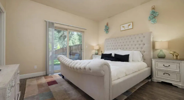 Charming Bend Sanctuary for 6!, Rezerwuj Dom wakacyjny Bend Bachelor