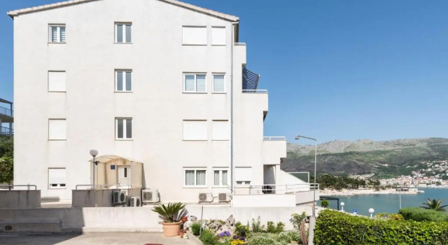 Апартаменты с видом на море Apartment Sun & Sea