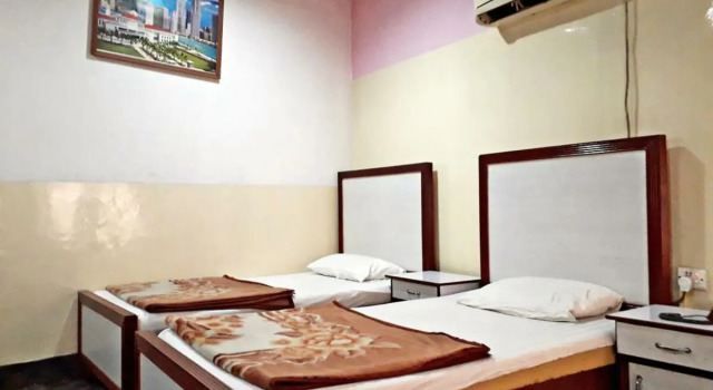 Gulberg View Hotel