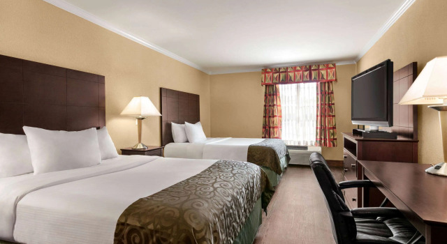 Comfort Inn & Suites Prince George - Fort Lee, Reserva ahora Hotel Hopewell Virginia