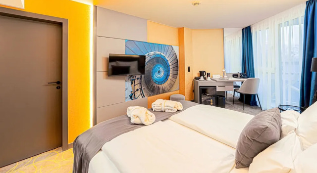 Номер Standard с балконом Hotel Helikon, Keszthely