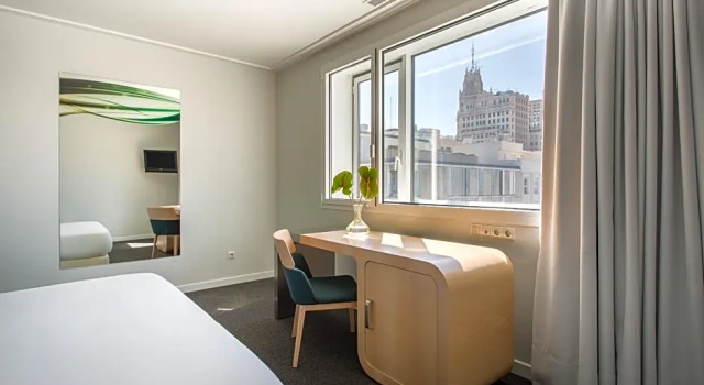 Номер Deluxe Room Mate Oscar, Madrid
