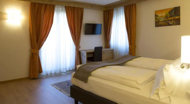 Номер Superior Hotel Collini