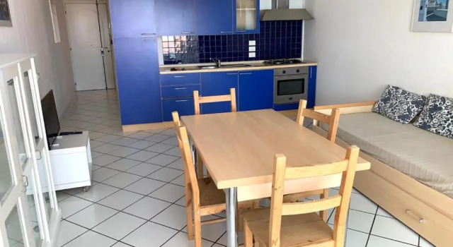 Апартаменты Appartamento su Residence Paradiso Azzurro