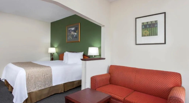 Номер Deluxe Quality Inn Port Wentworth Savannah North