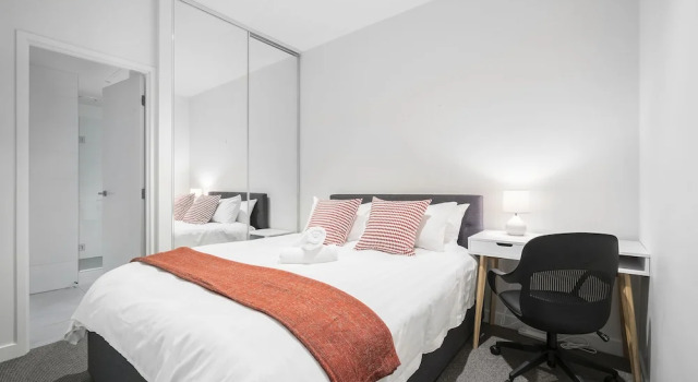 Апартаменты Premium EDWARD, 3BDR Melbourne Apartment