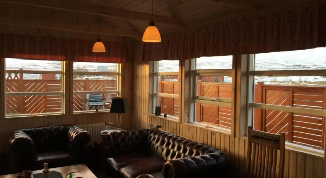 Коттедж с 3 комнатами Aurora Vacation Homes Fagravik