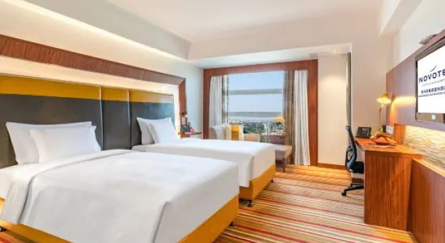 Номер Executive Novotel Zhengzhou Convention Centre