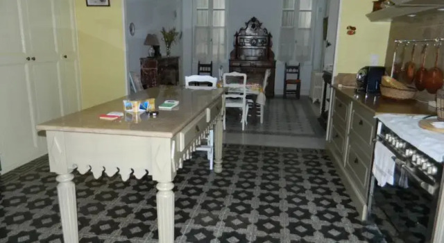 Maison Amphria