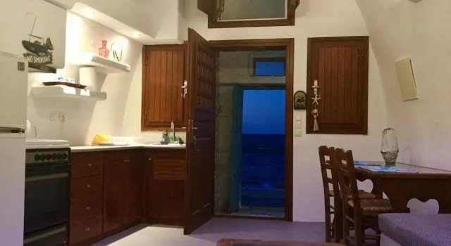 Апартаменты Tzannis Cave House