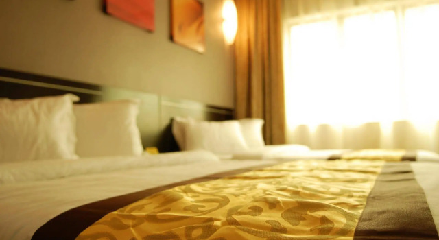 Home 2 Hotel