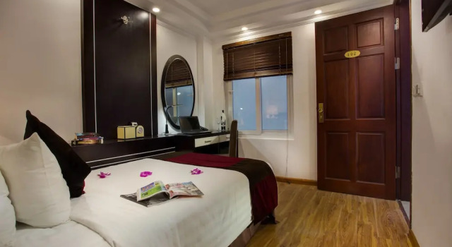 Номер Superior Parklane Central Hanoi Hotel