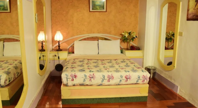 Empire Hotel, Rezervați Hotel Taoyuan 