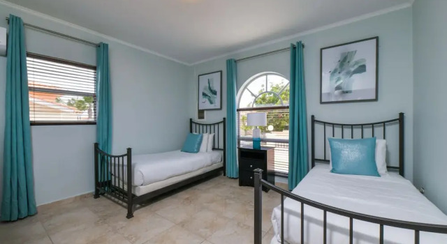 Stylish Villa, Private Pool, Bbq, Privacy
