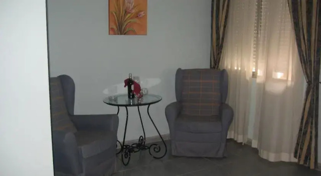 Hostal Restaurante Las Ruedas, Забронировать Отель Лос-Навальморалес Toledo Province