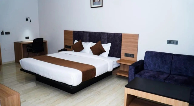 Hotel Krishna Inn, Забронировать Отель Отели штата Раджастхана с парковкой, Парковка