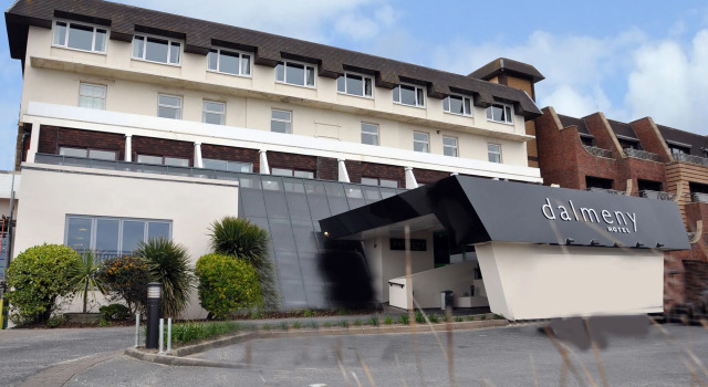 Dalmeny Hotel, Забронировать Курортный отель Отели Литам-Сент-Эннс с завтраком, Завтраки