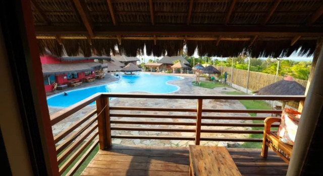 Люкс с видом на бассейн Carnaubinha Praia Resort