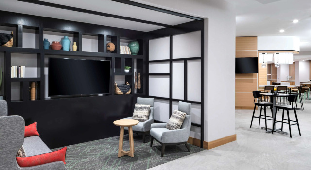 Hyatt House Tempe Phoenix University, Забронировать Отель Пруд в Темпе Phoenix Metropolitan Area, рядом с Антропологический музей государственного университета Аризоны