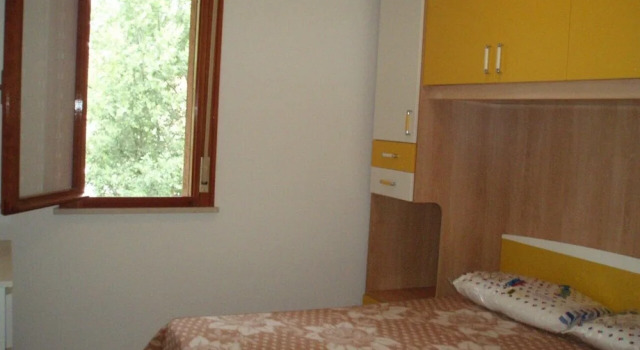 Lovely Flat 100m From the Beach Ideal for 6 Guests, Prenota Appartamento Hotel a Veneto con parcheggio, Parcheggio