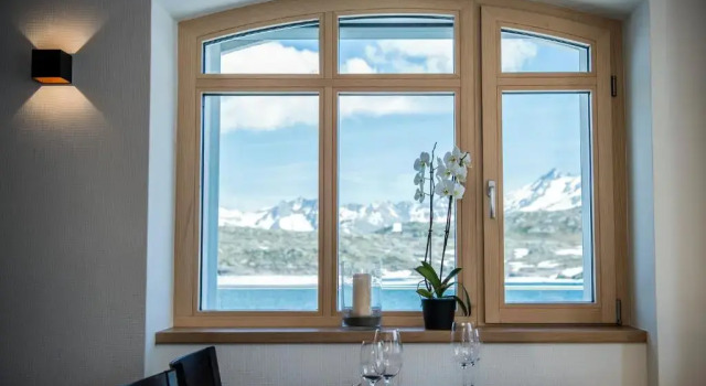Hotel Grimsel Passhöhe, Book Hotel Oberwald Obergoms