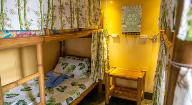 Backpackers Place in SEAVIEWHILLS BOHOL, Prenota Hotel Hotel economici a Dauis