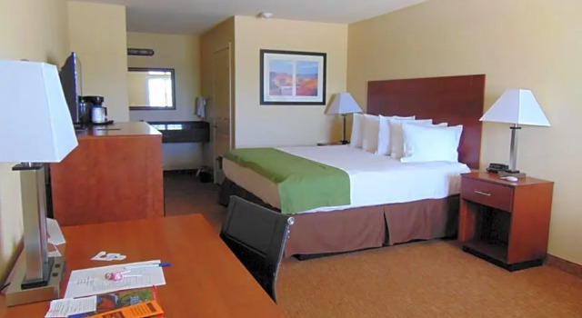 Двухместный номер Standard Southern Inn & Suites Lamesa