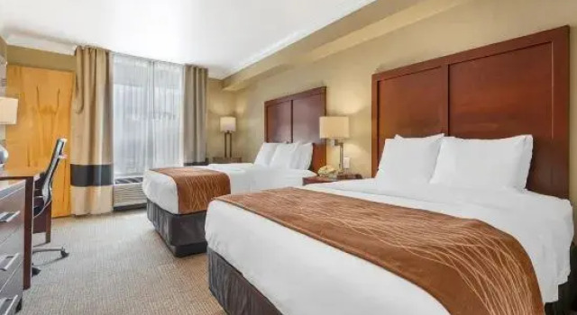 Четырёхместный люкс Comfort Inn Arcata