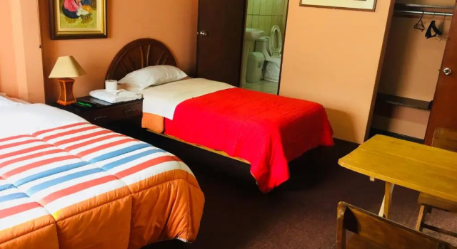 Трёхместный номер Standard Hotel Excalibur