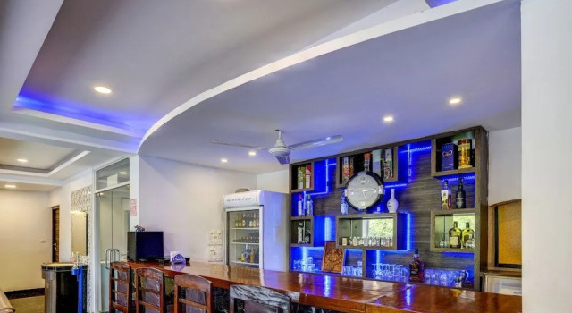Treebo Trend Rooh Grand Arambol, Prenota Hotel Hotel a Goa con parcheggio, Parcheggio