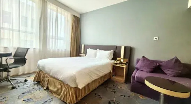 Люкс Business Holiday Inn Express Airport Tianjin by IHG