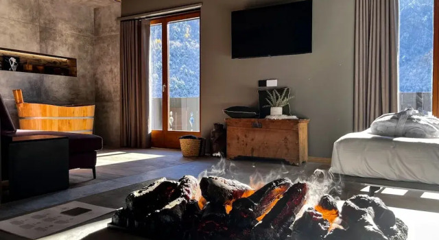 Agarthi Suites, Prenota Hotel Piateda Valtellina