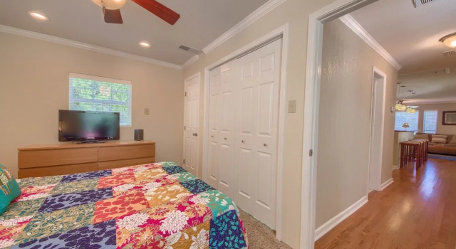Yellow Rose Cl 2459 1 Bedroom Home by RedAwning