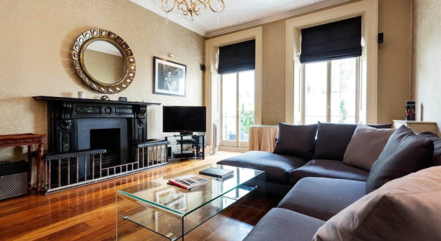 Sophisticated South Kensington, Забронировать Отель Кенсингтон и Челси Лондон, рядом с Здание «Мишлен Хауз»