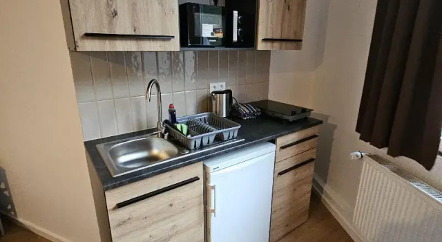 Студия с 5 комнатами ApartHotel Slumber
