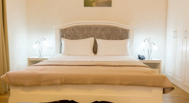 Двухместный номер Standard с видом на сад Hotel Turizem Shkelzeni
