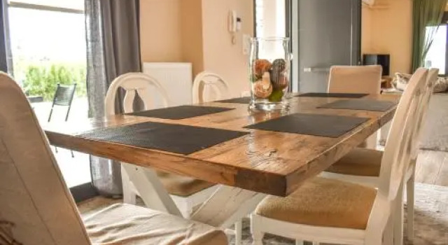 Aurelia Home