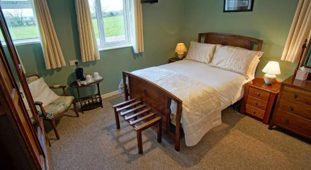 Standard Family room Murphys Farmhouse B&B