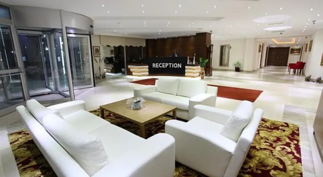 Shilla Hotel, Varaa Hotelli Hotellit Marmara-alue pysäköinnillä, Pysäköinti