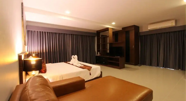 Номер Deluxe The Leisure Hotel