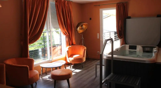 LHostellerie dAcquigny, Prenota Hotel Acquigny Eure