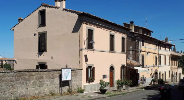 Alloggio turistico La Casa del Vignola, Boek Hotel Hotels in Lazio met parkeren, Parkeren