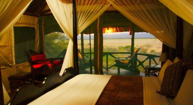 Manyara Wildlife Safari Camp, Rezerwuj Hotel Migungani 