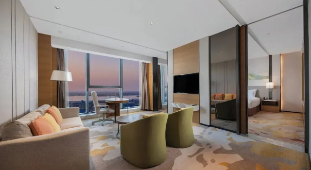 Люкс c 1 комнатой с видом на гавань Holiday Inn Nanjing Harbour by IHG