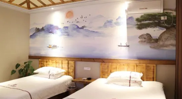 武当丽景商务宾馆, Prenota Hotel Hotel a Hubei con parcheggio, Parcheggio