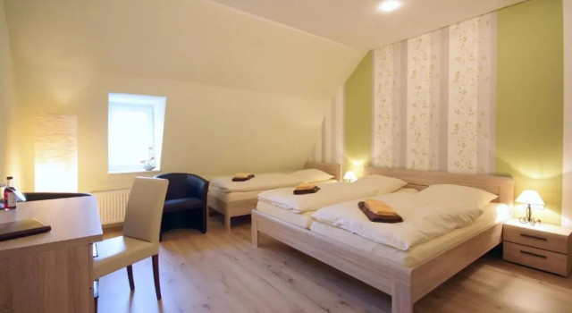 Трёхместный номер Standard Gasthof und Hotel Roter Hirsch